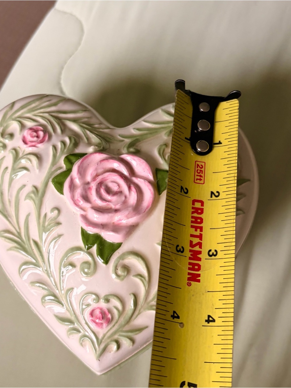 Heart-Shaped Floral Trinket Box Vintage and Rustic with Cottagecore Flare - Picture 10 of 11